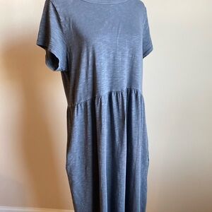 Universal Thread Gray Flutter Sleeve Midi Sundress